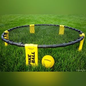 Full spikeball kit with travel bag